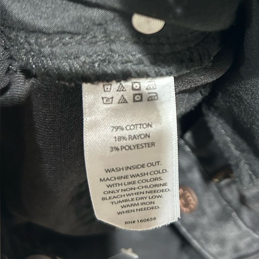 Sincerely Jules Black Denim Rhinestone Accents Taylor Swift Heart Size 1/24 NWT - Picture 8 of 10